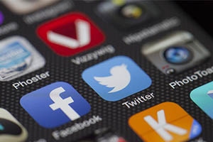 How to Enter the Social Media World Effectively